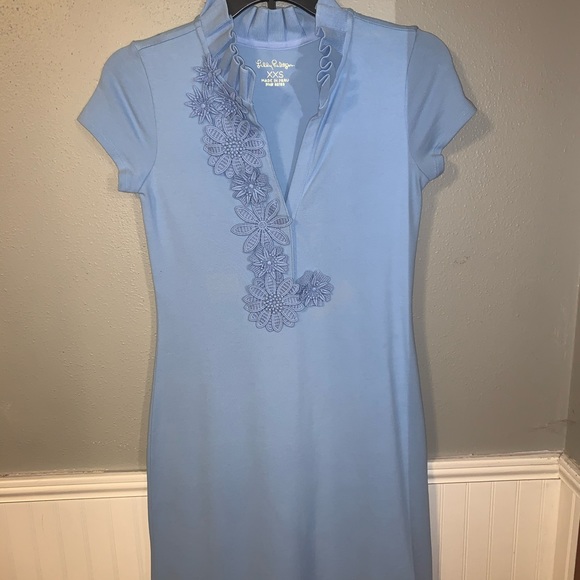 Lilly Pulitzer - Picture 2 of 2